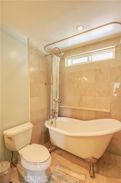 107 Helberta Avenue, Redondo Beach, California 90277, 3 Bedrooms Bedrooms, ,3 BathroomsBathrooms,Residential,Sold,Helberta,CV20148362