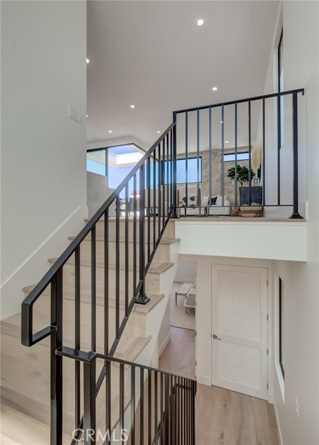 124 39th Street, Manhattan Beach, California 90266, 3 Bedrooms Bedrooms, ,2 BathroomsBathrooms,Residential,Sold,39th,SB20089804