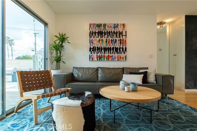 2511 Alvord Lane, Redondo Beach, California 90278, 3 Bedrooms Bedrooms, ,3 BathroomsBathrooms,Residential,Sold,Alvord,SB20062020