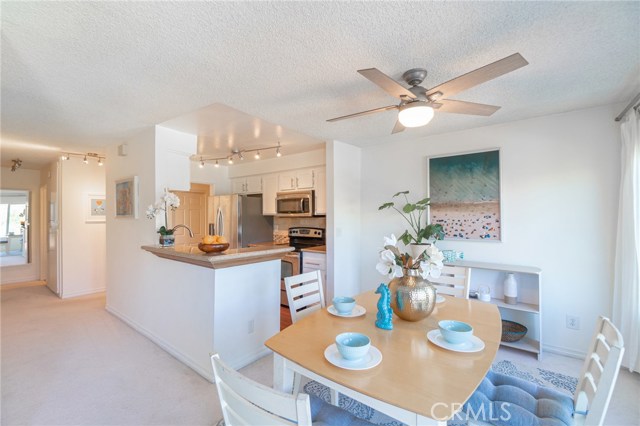 28121 Highridge Road, Rancho Palos Verdes, California 90275, 2 Bedrooms Bedrooms, ,2 BathroomsBathrooms,Residential,Sold,Highridge,PV20205935