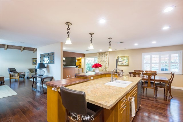 2219 Pullman Lane, Redondo Beach, California 90278, 3 Bedrooms Bedrooms, ,3 BathroomsBathrooms,Residential,Sold,Pullman,SB21008697