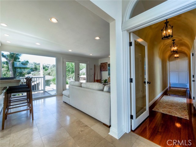 18 Ranchview Road, Rolling Hills Estates, California 90274, 3 Bedrooms Bedrooms, ,2 BathroomsBathrooms,Residential,Sold,Ranchview,PV21166357