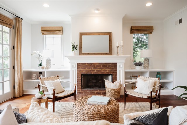 653 36th Street, Manhattan Beach, California 90266, 5 Bedrooms Bedrooms, ,5 BathroomsBathrooms,Residential,Sold,36th,SB21097306