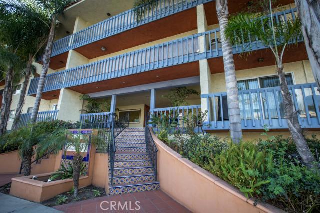 1707 Pacific Coast Highway, Hermosa Beach, California 90254, 2 Bedrooms Bedrooms, ,2 BathroomsBathrooms,Residential,Sold,Pacific Coast Highway,SB15038630