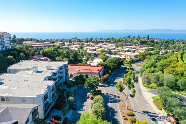 28121 Highridge Road, Rancho Palos Verdes, California 90275, 2 Bedrooms Bedrooms, ,2 BathroomsBathrooms,Residential,Sold,Highridge,PV20205935