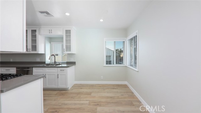 2614 Alvord Lane, Redondo Beach, California 90278, 3 Bedrooms Bedrooms, ,2 BathroomsBathrooms,Residential,Sold,Alvord,PV21014455