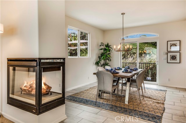 3805 Crest Drive, Manhattan Beach, California 90266, 3 Bedrooms Bedrooms, ,3 BathroomsBathrooms,Residential,Sold,Crest,SB19150131