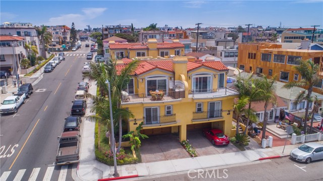 214 10th Street, Hermosa Beach, California 90254, 3 Bedrooms Bedrooms, ,3 BathroomsBathrooms,Residential,Sold,10th,SB18167893