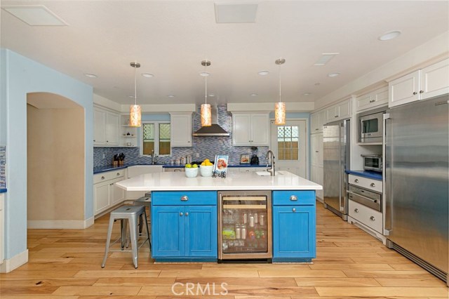 825 Anita Street, Redondo Beach, California 90278, 4 Bedrooms Bedrooms, ,3 BathroomsBathrooms,Residential,Sold,Anita,SB19217059