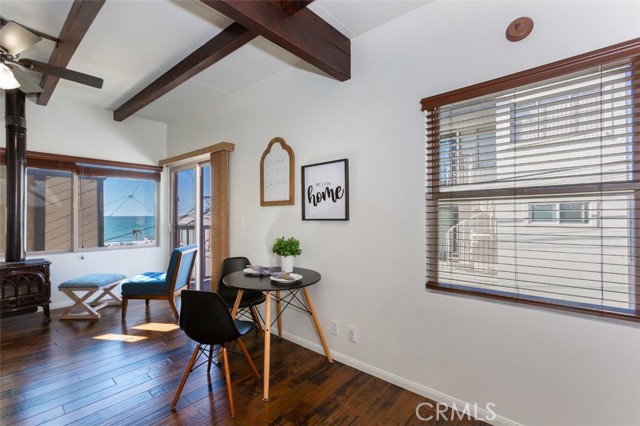 208 Kelp Street, Manhattan Beach, California 90266, ,Residential Income,Sold,Kelp,SB21033116