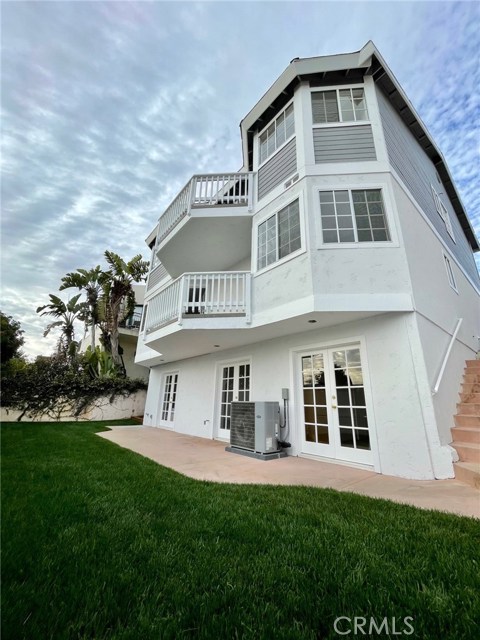 1924 Gates Avenue, Redondo Beach, California 90278, 4 Bedrooms Bedrooms, ,2 BathroomsBathrooms,Residential,Sold,Gates,PV20227378