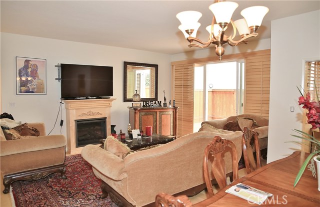 2 Bed Home for Sale in Culver City, California