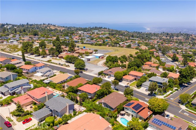 27823 Longhill Drive, Rancho Palos Verdes, California 90275, 3 Bedrooms Bedrooms, ,2 BathroomsBathrooms,Residential,Sold,Longhill,SB20126558