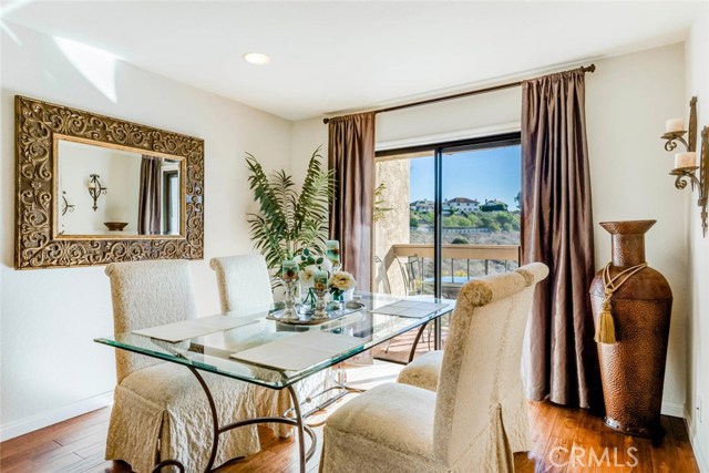 8 Peartree Lane, Rolling Hills Estates, California 90274, 2 Bedrooms Bedrooms, ,2 BathroomsBathrooms,Residential,Sold,Peartree,PV18179974