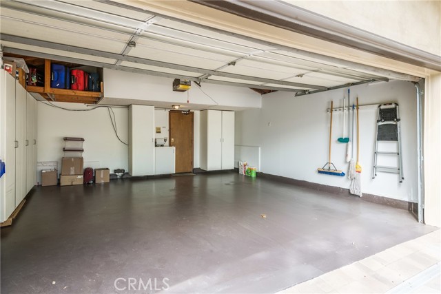 2217 Valley Drive, Manhattan Beach, California 90266, 4 Bedrooms Bedrooms, ,2 BathroomsBathrooms,Residential,Sold,Valley,SB21051487