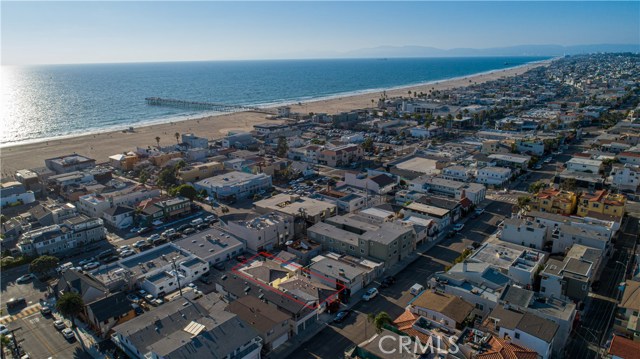 825 Manhattan Avenue, Hermosa Beach, California 90254, ,Residential Income,Sold,Manhattan,SB20180519