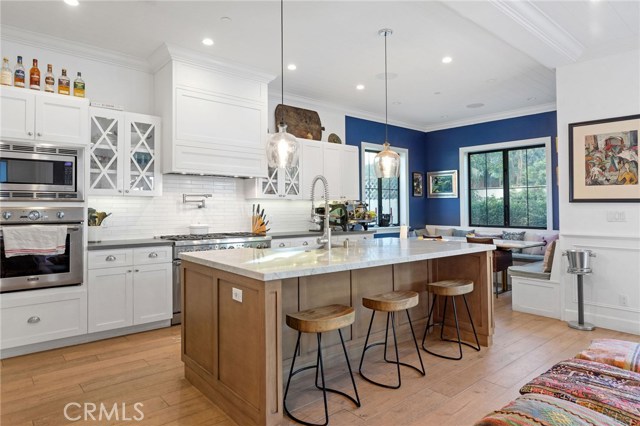 1405 Oak Avenue, Manhattan Beach, California 90266, 4 Bedrooms Bedrooms, ,4 BathroomsBathrooms,Residential,Sold,Oak,SB20231748