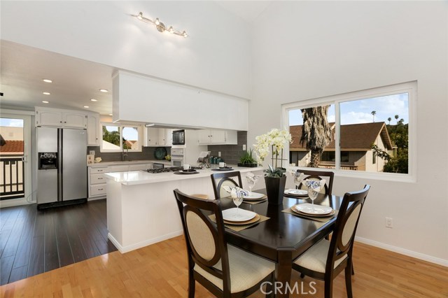 710 Guadalupe Avenue, Redondo Beach, California 90277, 2 Bedrooms Bedrooms, ,1 BathroomBathrooms,Residential,Sold,Guadalupe,SB18012304