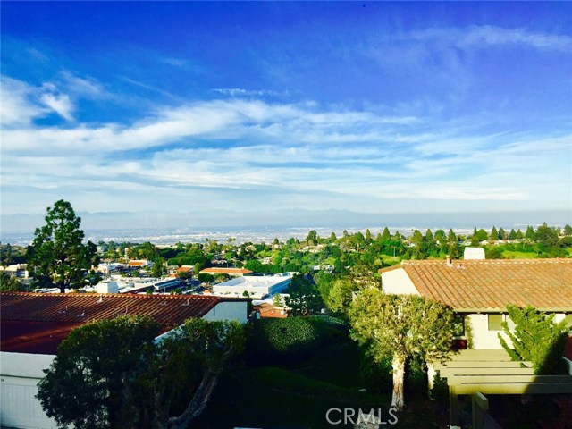 115 Aspen Way, Rolling Hills Estates, California 90274, 2 Bedrooms Bedrooms, ,3 BathroomsBathrooms,Residential,Sold,Aspen,PV17057570