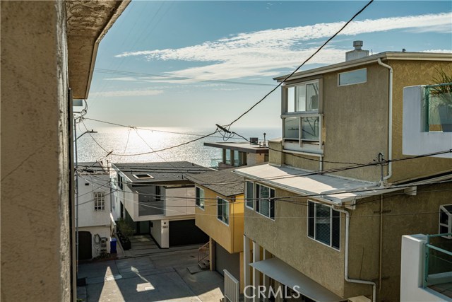 2605 Alma Avenue, Manhattan Beach, California 90266, 3 Bedrooms Bedrooms, ,1 BathroomBathrooms,Residential,Sold,Alma,SB20175307