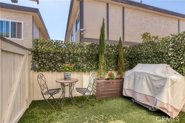 2120 Dufour Avenue, Redondo Beach, California 90278, 2 Bedrooms Bedrooms, ,2 BathroomsBathrooms,Residential,Sold,Dufour,SB20135233