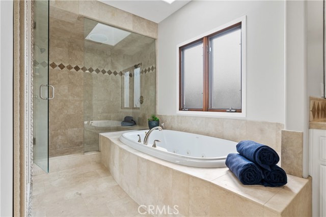 618 Avenue C, Redondo Beach, California 90277, 3 Bedrooms Bedrooms, ,2 BathroomsBathrooms,Residential,Sold,Avenue C,SB20188515