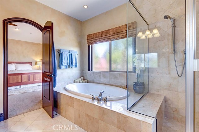 511 N Maria Avenue, Redondo Beach, California 90277, 4 Bedrooms Bedrooms, ,2 BathroomsBathrooms,Residential,Sold,N Maria,SB17103016