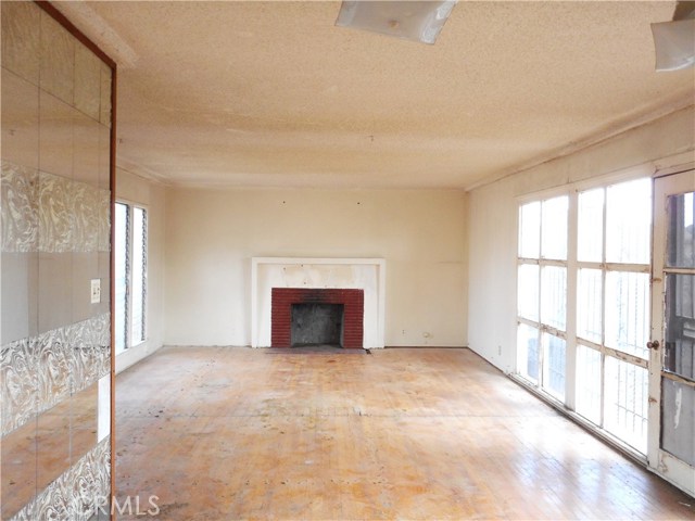 3 Bed Home for Sale in Compton, California