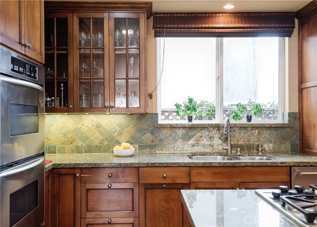 3516 Pacific Avenue, Manhattan Beach, California 90266, 5 Bedrooms Bedrooms, ,3 BathroomsBathrooms,Residential,Sold,Pacific,SB20211450