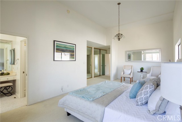 3 Bed Home for Sale in Los Angeles, California