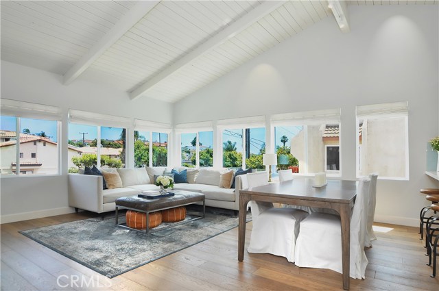 807 Carnelian Street, Redondo Beach, California 90277, 3 Bedrooms Bedrooms, ,2 BathroomsBathrooms,Residential,Sold,Carnelian,SB18167139