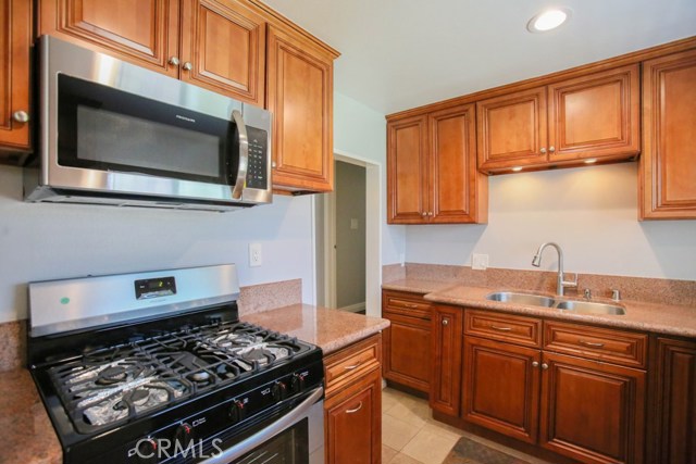 2315 GRAHAM Avenue, Redondo Beach, California 90278, 5 Bedrooms Bedrooms, ,2 BathroomsBathrooms,Residential,Sold,GRAHAM,OC19124493