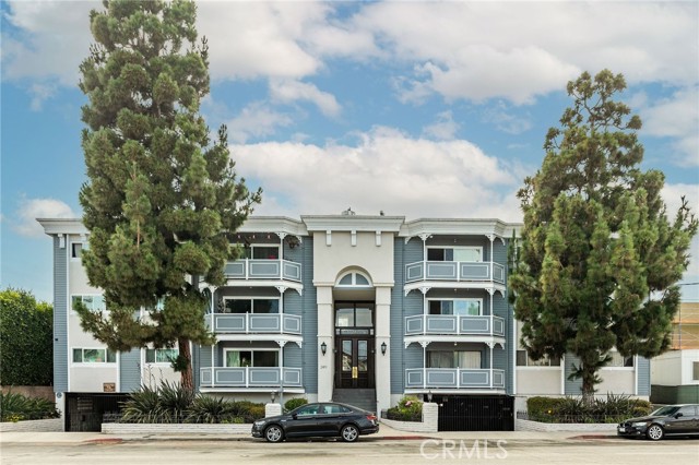 2411 Prospect Avenue, Hermosa Beach, California 90254, 1 Bedroom Bedrooms, ,1 BathroomBathrooms,Residential,Sold,Prospect,PV21152699