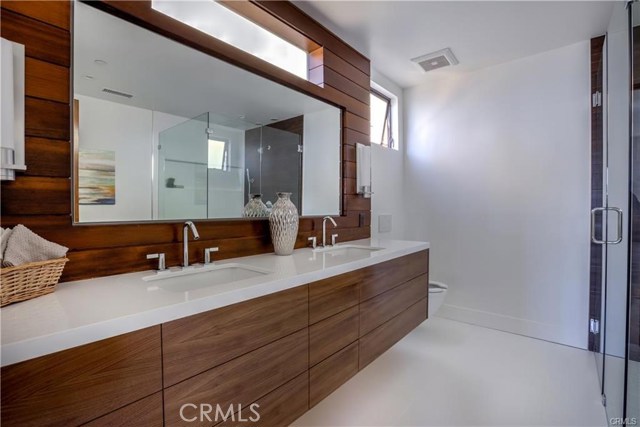 438 Hermosa Avenue, Hermosa Beach, California 90254, 4 Bedrooms Bedrooms, ,3 BathroomsBathrooms,Residential,Sold,Hermosa,PV18010706