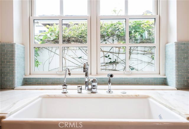 2916 Palm Avenue, Manhattan Beach, California 90266, 5 Bedrooms Bedrooms, ,4 BathroomsBathrooms,Residential,Sold,Palm,SB19125651