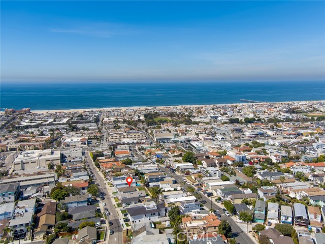 1015 2nd Street, Hermosa Beach, California 90254, 3 Bedrooms Bedrooms, ,2 BathroomsBathrooms,Residential,Sold,2nd,SB21062266