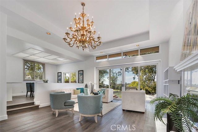 Spacious Family Room