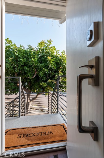 201 24th Street, Hermosa Beach, California 90254, 3 Bedrooms Bedrooms, ,2 BathroomsBathrooms,Residential,Sold,24th,SB17267233