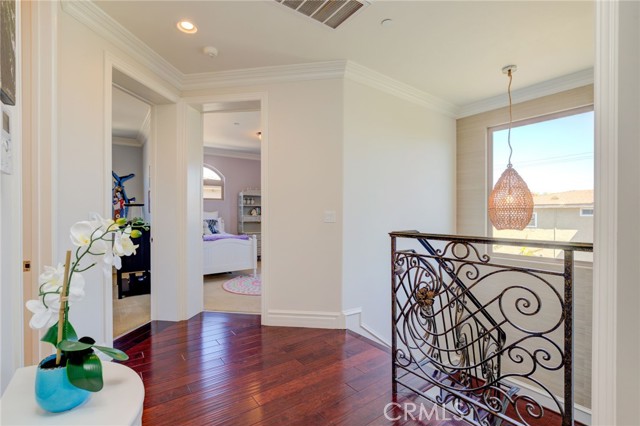 2226 Gates Ave., Redondo Beach, California 90278, 4 Bedrooms Bedrooms, ,3 BathroomsBathrooms,Residential,Sold,Gates Ave.,SB21066346