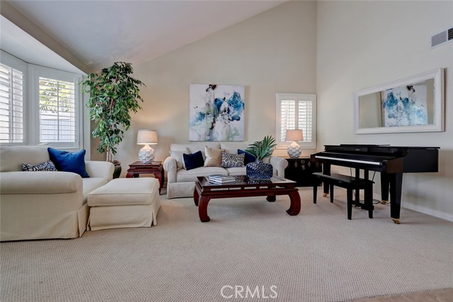 1204 Green Lane, Redondo Beach, California 90278, 4 Bedrooms Bedrooms, ,2 BathroomsBathrooms,Residential,Sold,Green,SB19075291