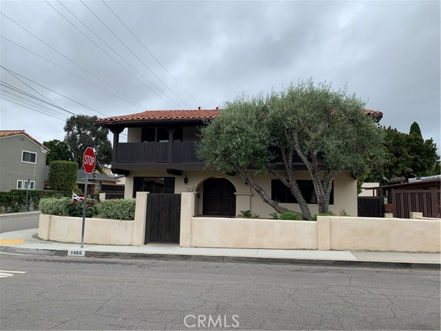 1466 6th Street, Manhattan Beach, California 90266, 3 Bedrooms Bedrooms, ,3 BathroomsBathrooms,Residential,Sold,6th,SB19085858