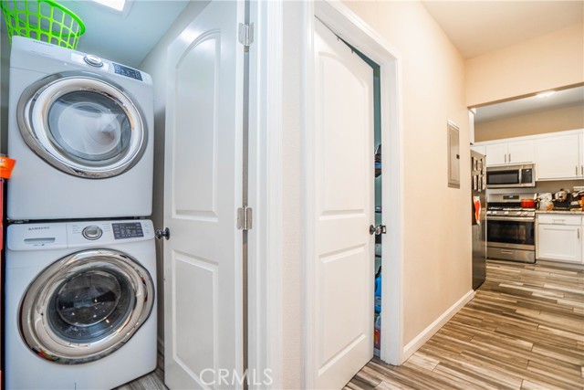  Income Home for Sale in Los Angeles, California