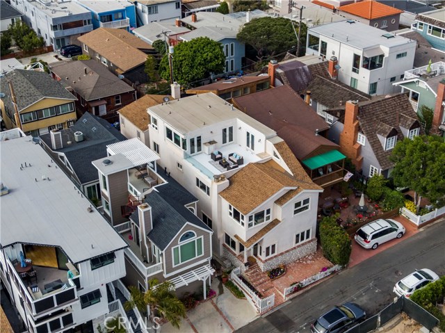 429 35th street, Manhattan Beach, California 90266, 4 Bedrooms Bedrooms, ,4 BathroomsBathrooms,Residential,Sold,35th street,SB19086449