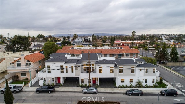 1904 Mathews Ave, Redondo Beach, California 90278, 5 Bedrooms Bedrooms, ,5 BathroomsBathrooms,Residential,Sold,Mathews Ave,PV21055128