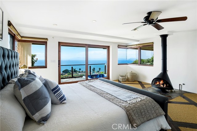 773 Via Del Monte, Palos Verdes Estates, California 90274, 3 Bedrooms Bedrooms, ,5 BathroomsBathrooms,Residential,Sold,Via Del Monte,PV19125055