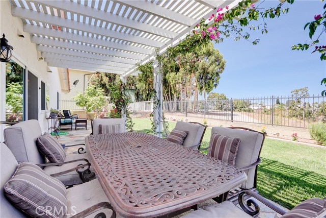1942 Peninsula Verde Drive, Rancho Palos Verdes, California 90275, 4 Bedrooms Bedrooms, ,1 BathroomBathrooms,Residential,Sold,Peninsula Verde,SB20179363