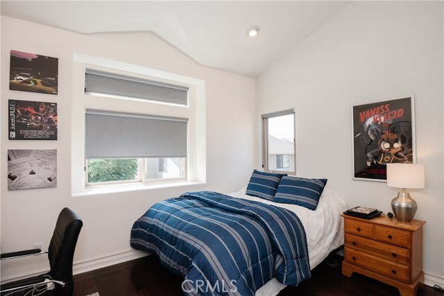 2104 Warfield Avenue, Redondo Beach, California 90278, 5 Bedrooms Bedrooms, ,2 BathroomsBathrooms,Residential,Sold,Warfield,SB20202226