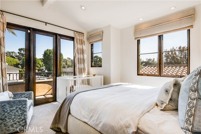 3305 Pine Avenue, Manhattan Beach, California 90266, 4 Bedrooms Bedrooms, ,1 BathroomBathrooms,Residential,Sold,Pine,SB20042109