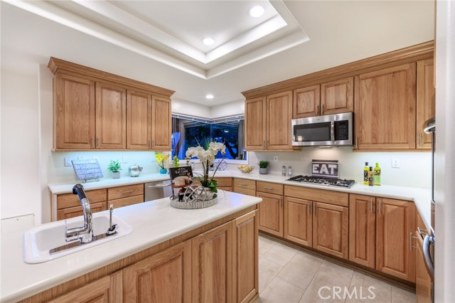 8 Hillcrest Meadows, Rolling Hills Estates, California 90274, 3 Bedrooms Bedrooms, ,3 BathroomsBathrooms,Residential,Sold,Hillcrest Meadows,CV19048842