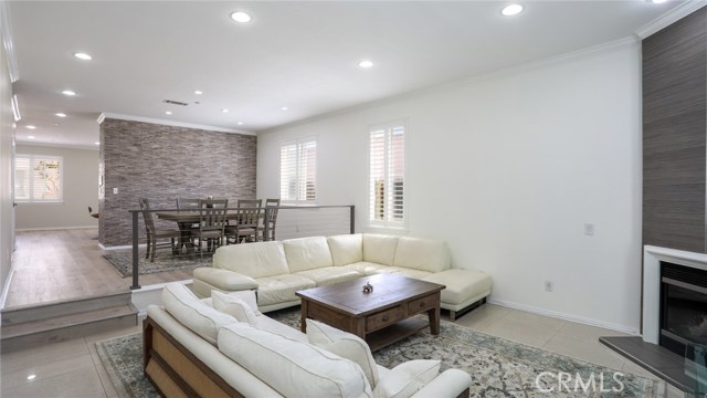 630 Meyer Lane, Redondo Beach, California 90278, 3 Bedrooms Bedrooms, ,3 BathroomsBathrooms,Residential,Sold,Meyer,PV20085973